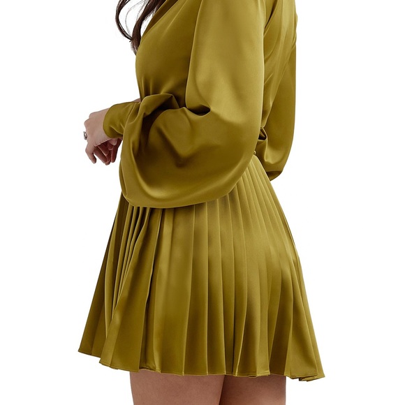 House of CB Allegra Long Sleeve faux Wrap Cocktail Minidress, SIZE MEDIUM 1033 - Picture 3 of 7